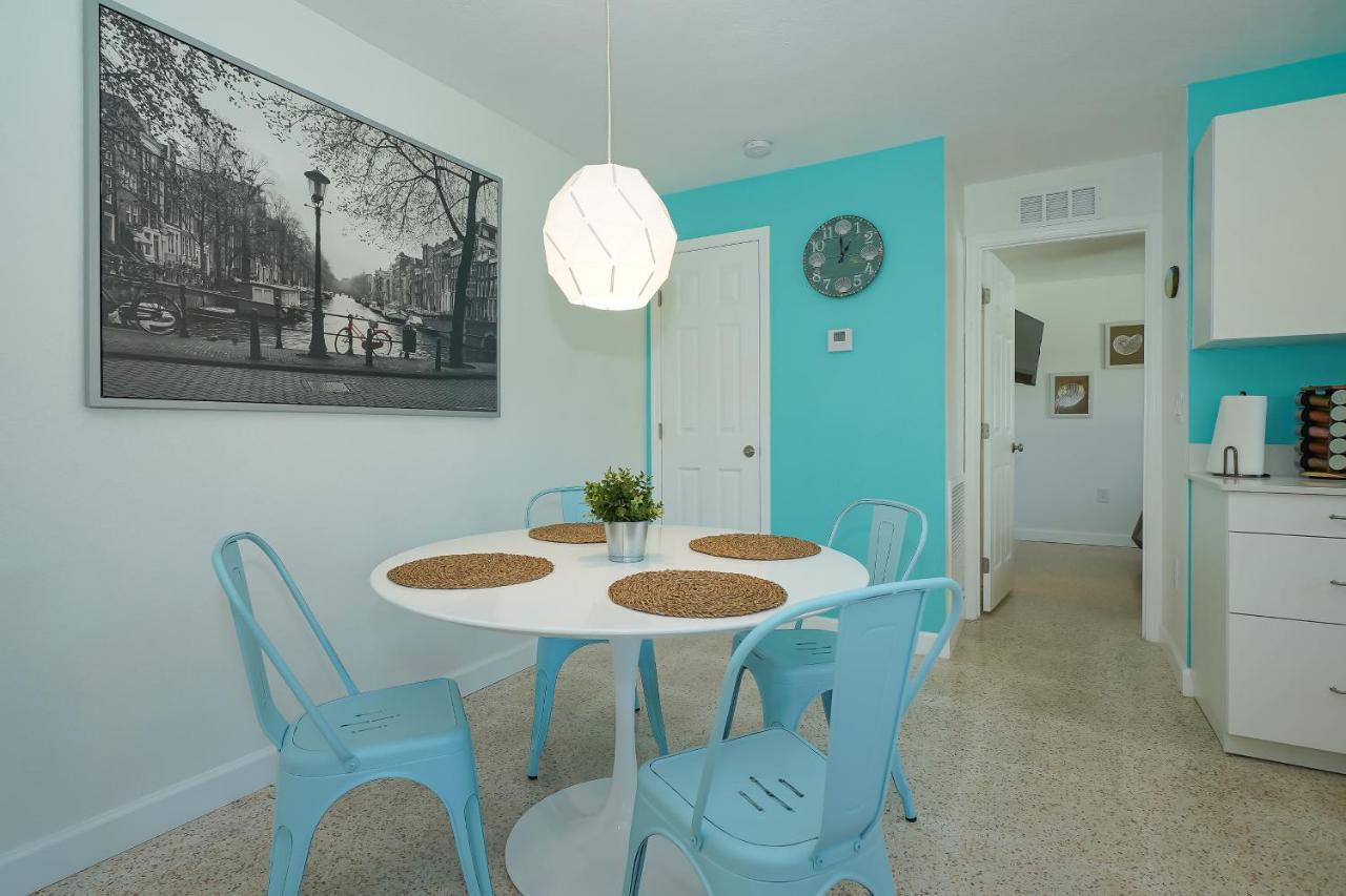 Modern & Fresh - Less Than 3 Miles To The Beach! 사라소타 외부 사진